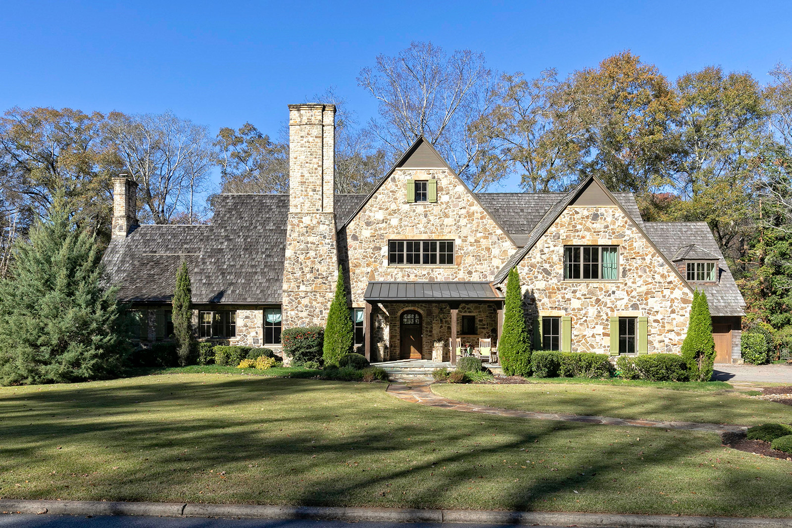 Stunning Custom Home Renovations In Atlanta image